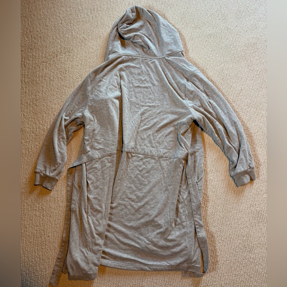 Dude Robe - Hooded Men’s Robe - Picture 5 of 7